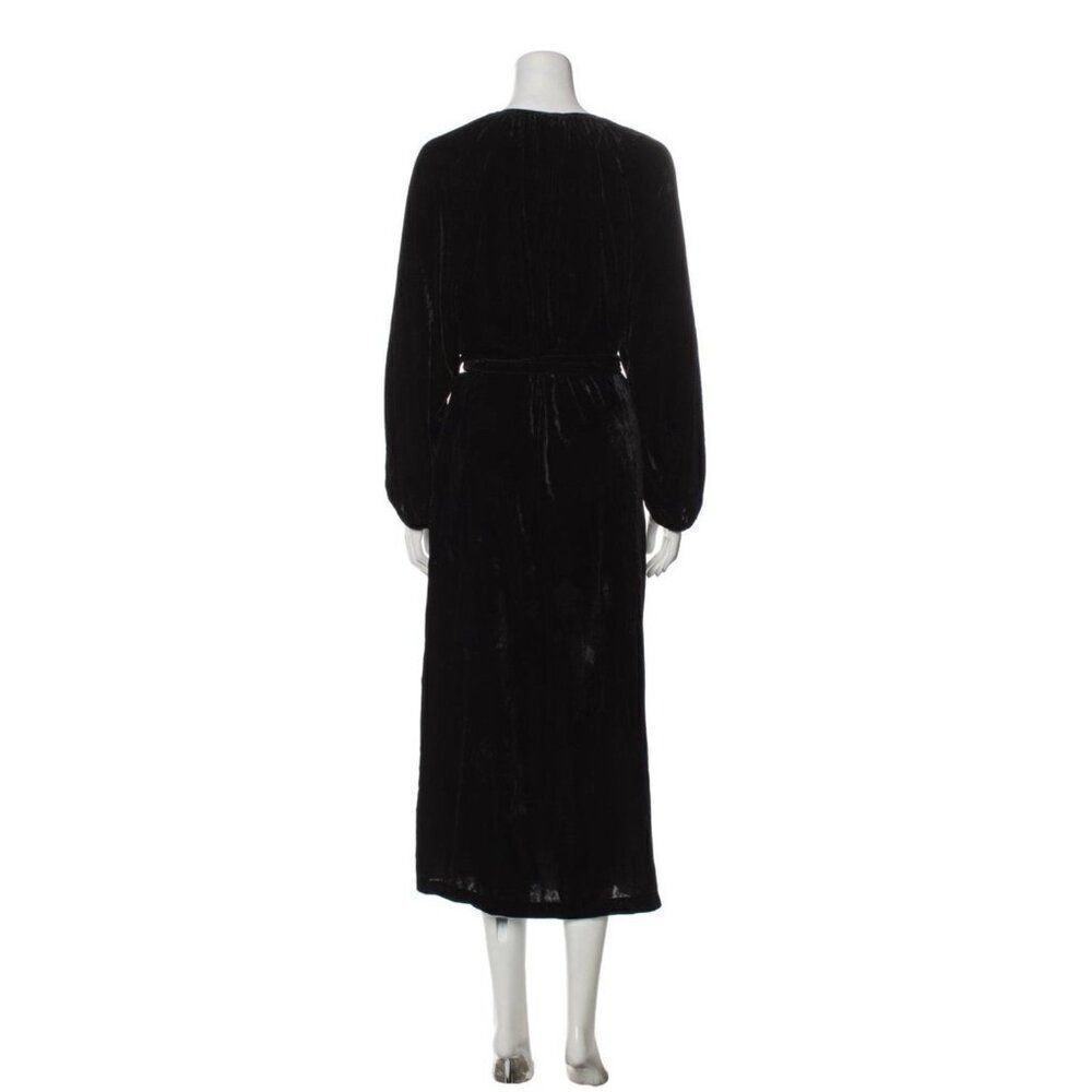 Vera Wang Authentic Solid Black Long Sleeve Velvet MIDI Robe Small Medium - Picture 3 of 6